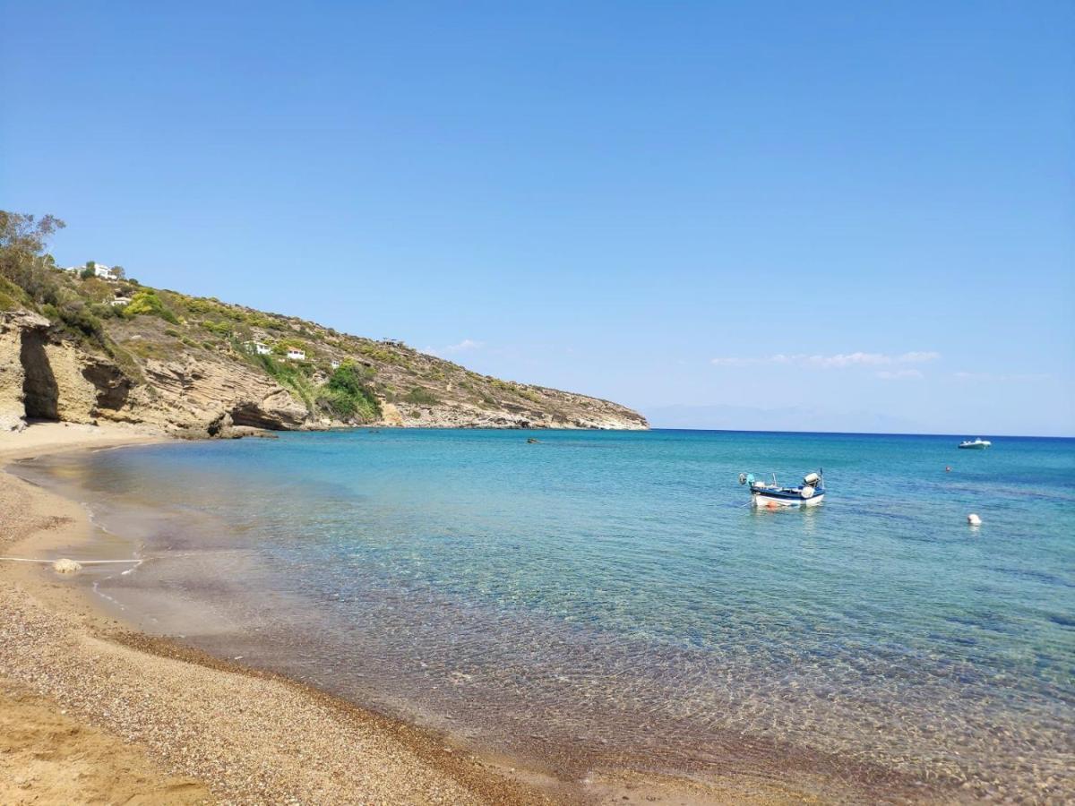 Secret Summer Havens - Perfectly Secluded Getaways Vasilítsion Екстериор снимка